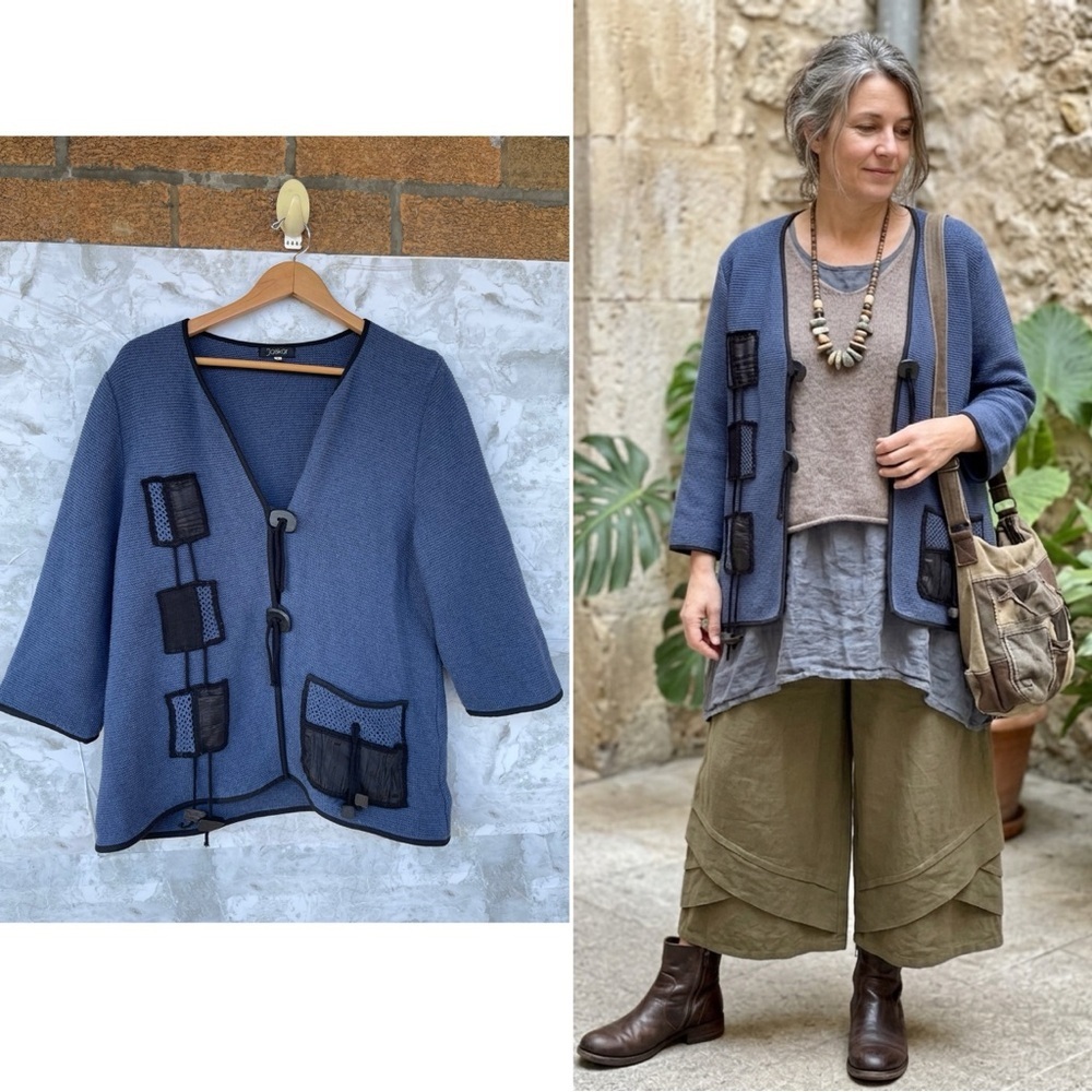 Jaskar Artsy  Cardigan size large